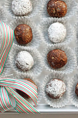 These addicting and filling gluten free chocolate peanut butter cookies, made with milk and oats, are perfect for the holidays and no baking is required!