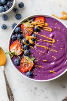 Protein PB & J Smoothie Bowl